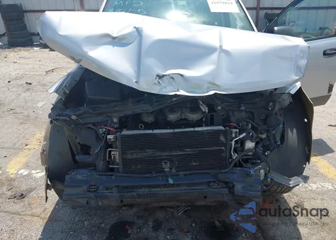 2003 Saturn Vue V6 from USA, damaged, VIN 5GZCZ53B83S845425